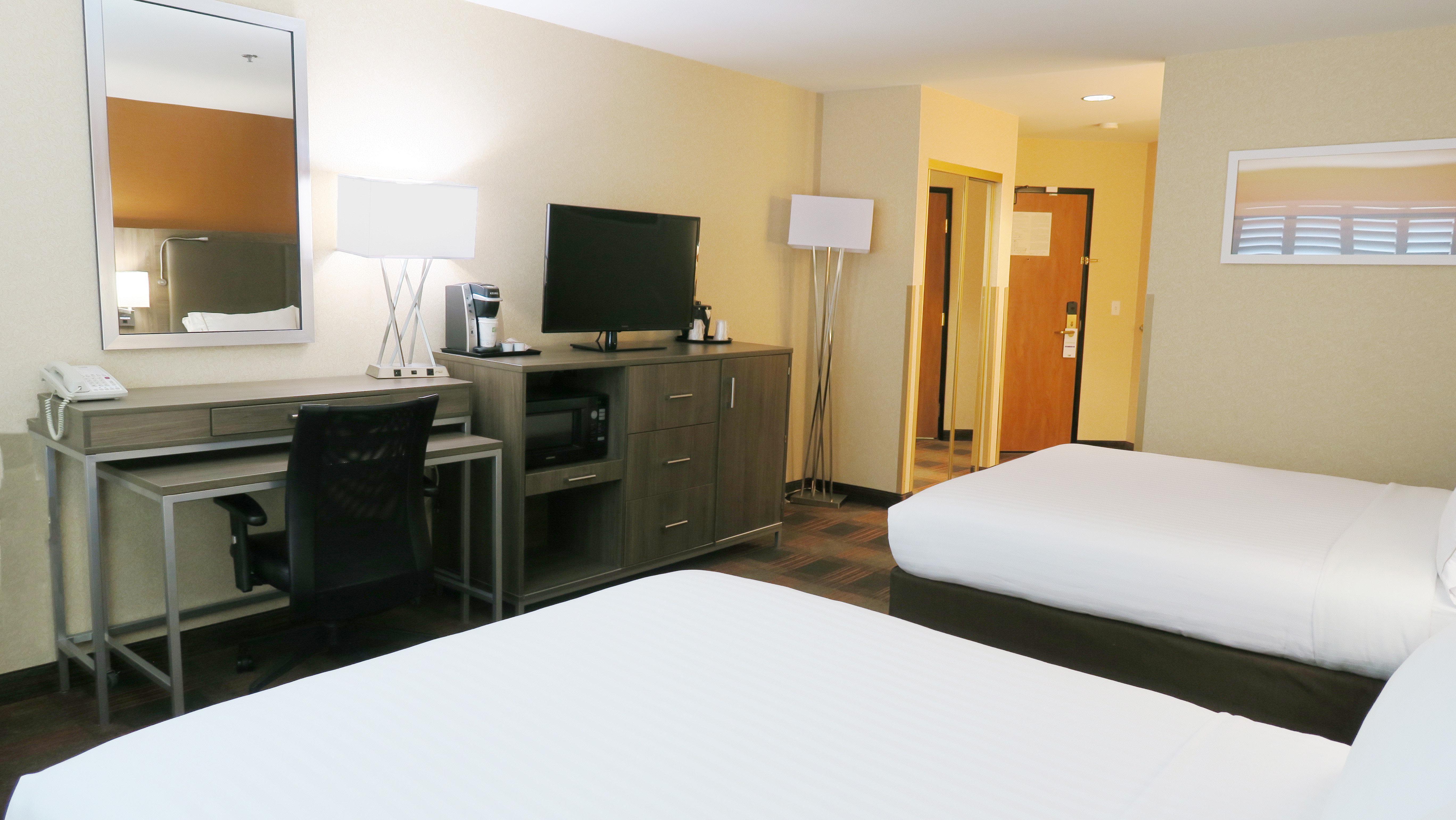 Holiday Inn Express & Suites Elk Grove Central - Hwy 99 By Ihg Εξωτερικό φωτογραφία