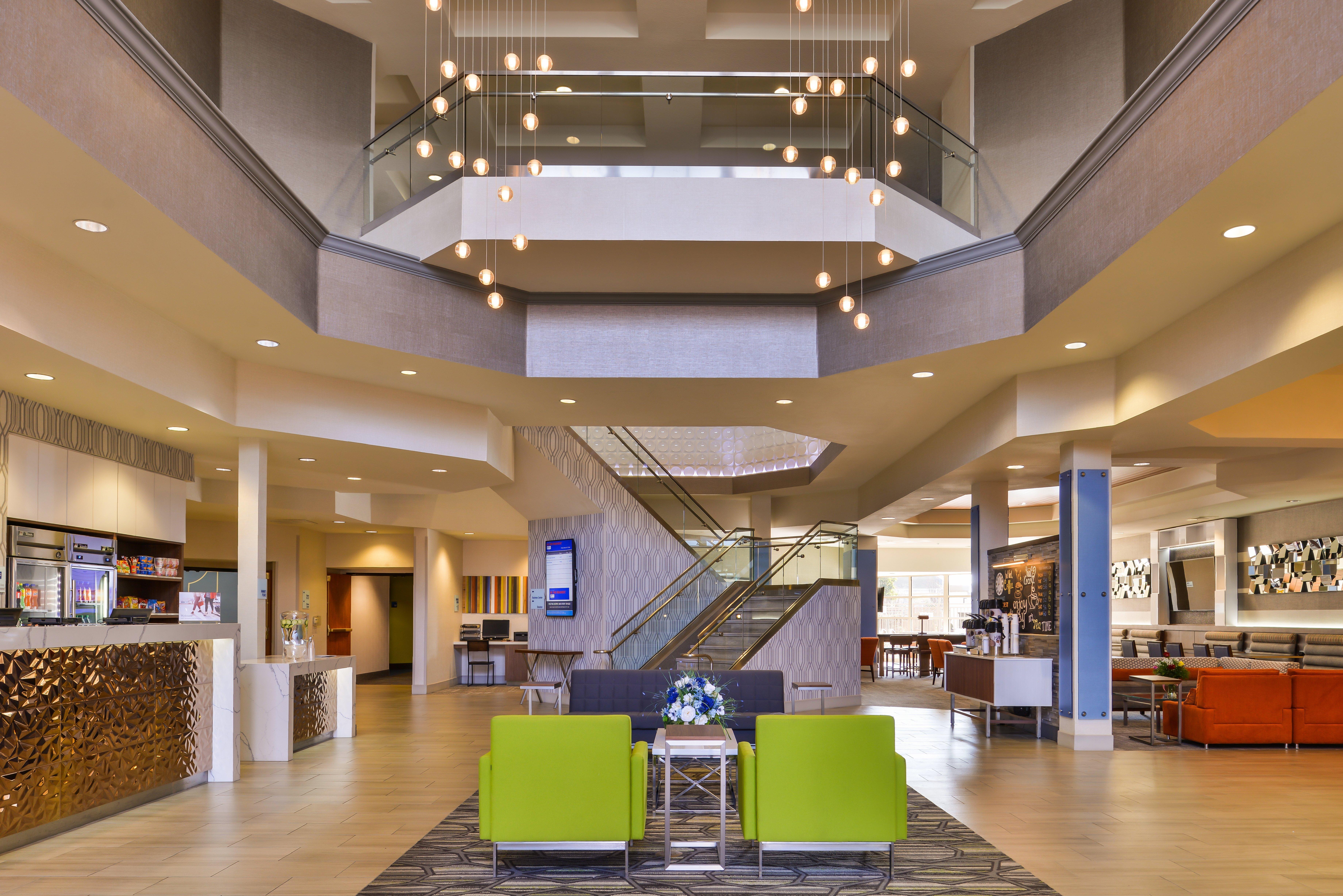 Holiday Inn Express & Suites Elk Grove Central - Hwy 99 By Ihg Εξωτερικό φωτογραφία
