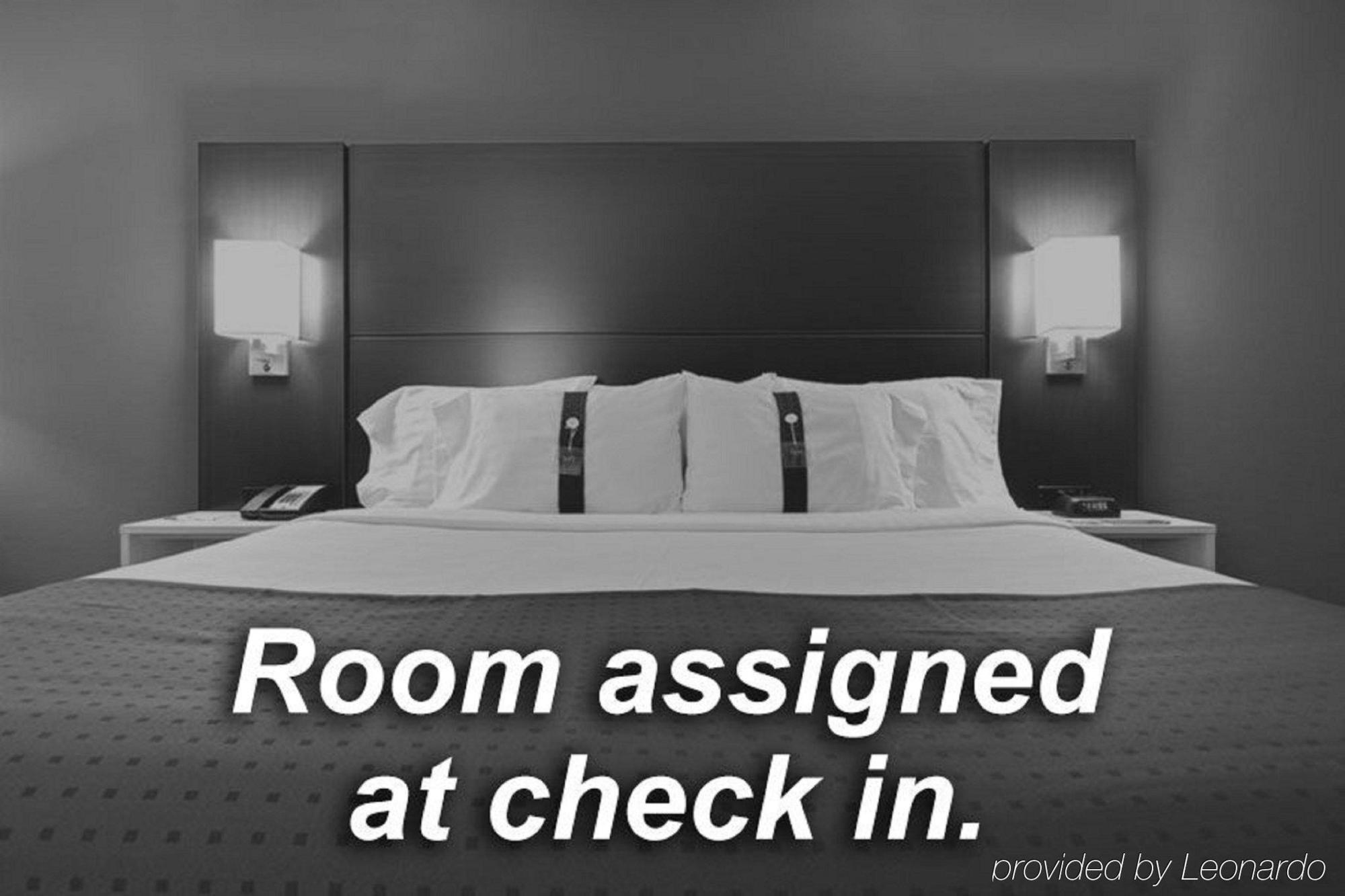 Holiday Inn Express & Suites Elk Grove Central - Hwy 99 By Ihg Εξωτερικό φωτογραφία